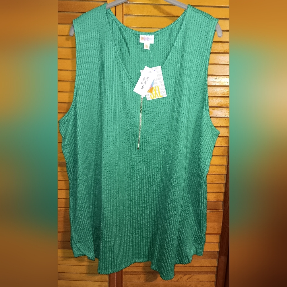 Lularoe RACHEL 3X Green Sleeveless Top with Silver Zipper Down Front